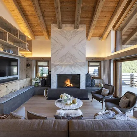 Шале Chalet - The Perfect Mountain Getaway Зёльден